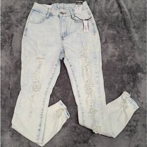 NWT Rue 21 Curvy High Rise Fray Hem Jeans Size 4 Womens